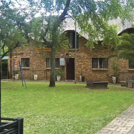 Weltevrede Lodge - Self Catering Houses Marloth Park Exterior photo