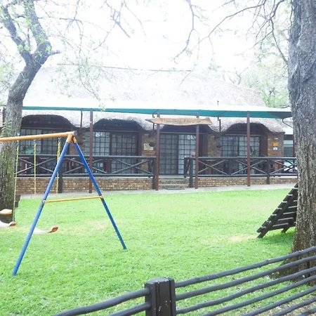 Weltevrede Lodge - Self Catering Houses Marloth Park Exterior photo